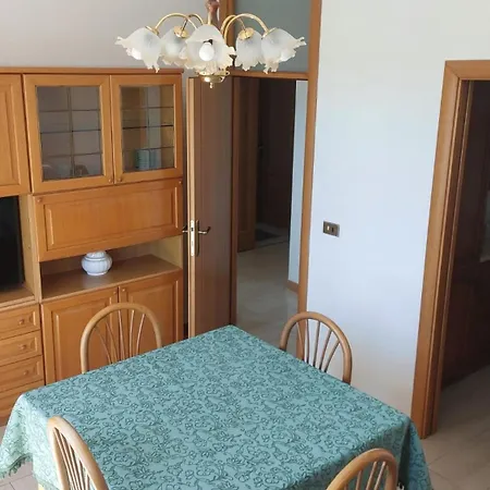 Ares Apartment *